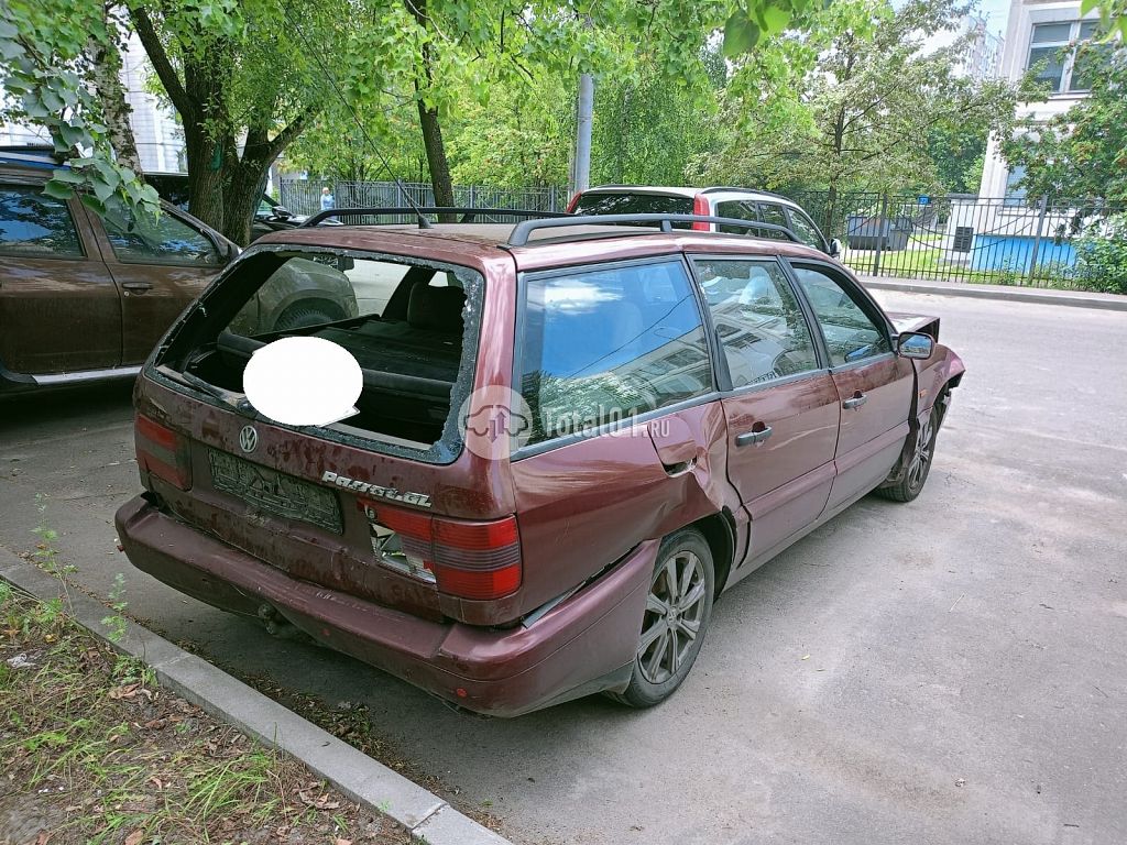 Фото Volkswagen Passat 10