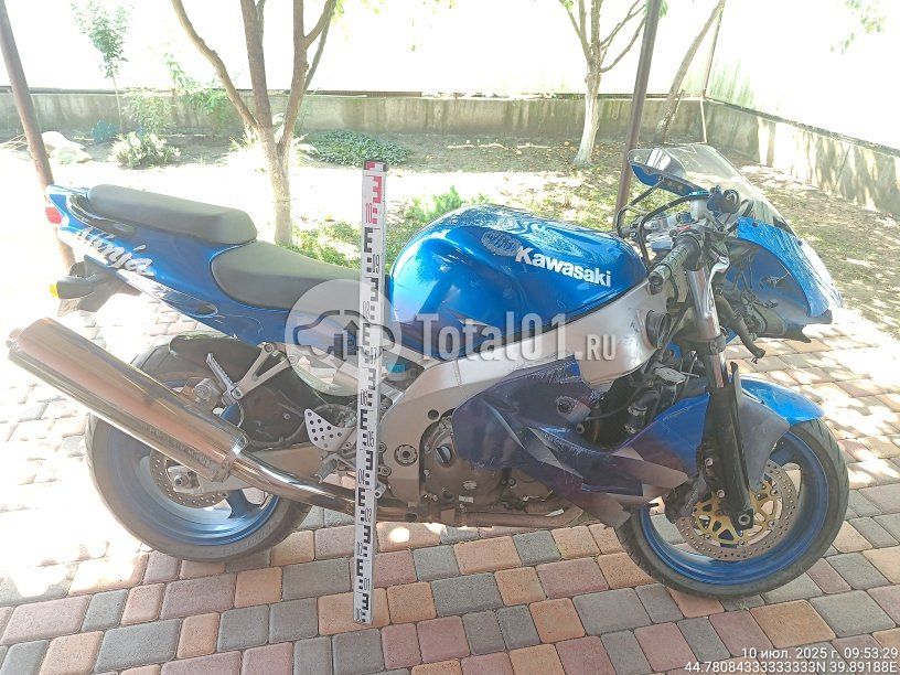 Фото Kawasaki Ninja 250R 4