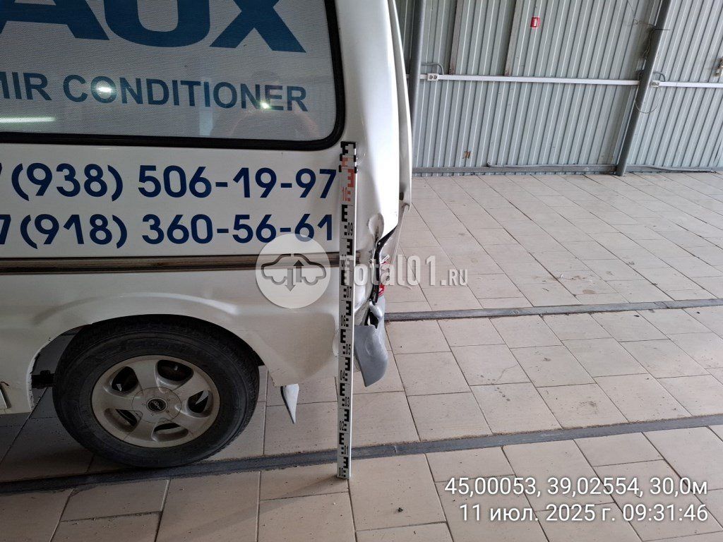 Фото Mazda Bongo 6
