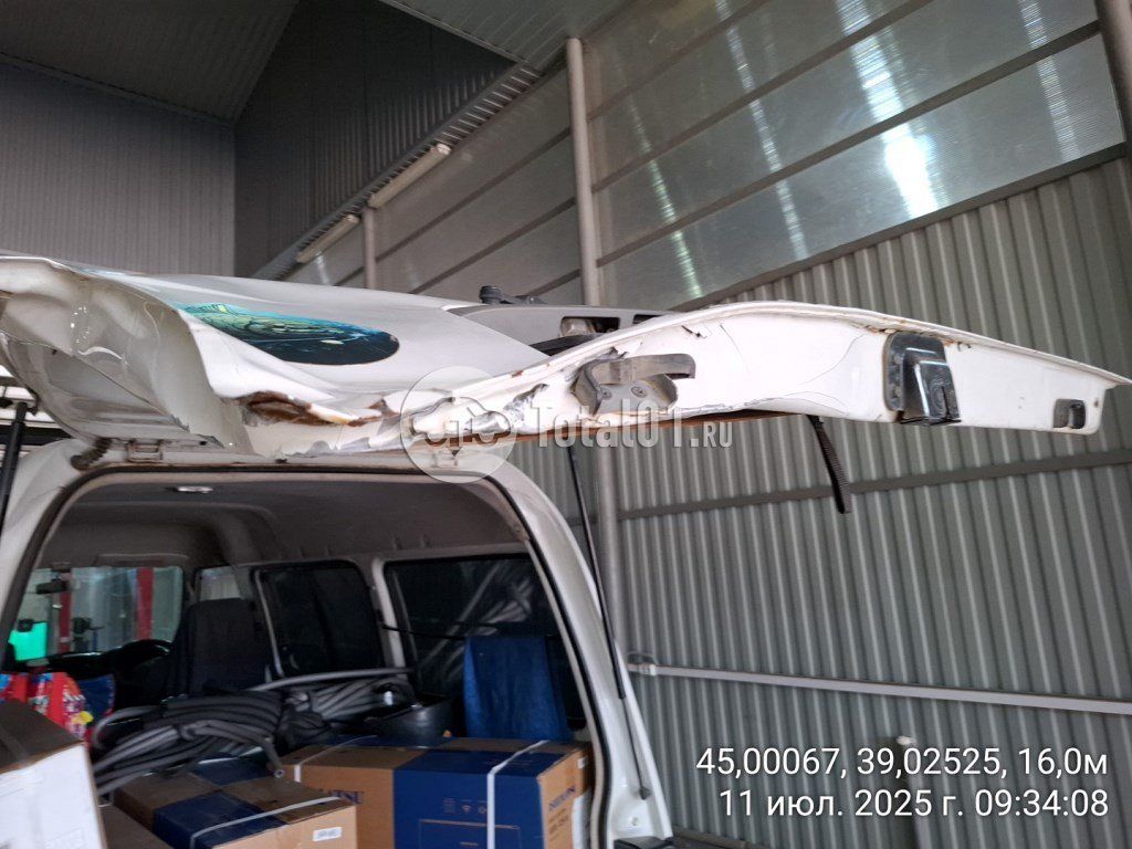 Фото Mazda Bongo 32