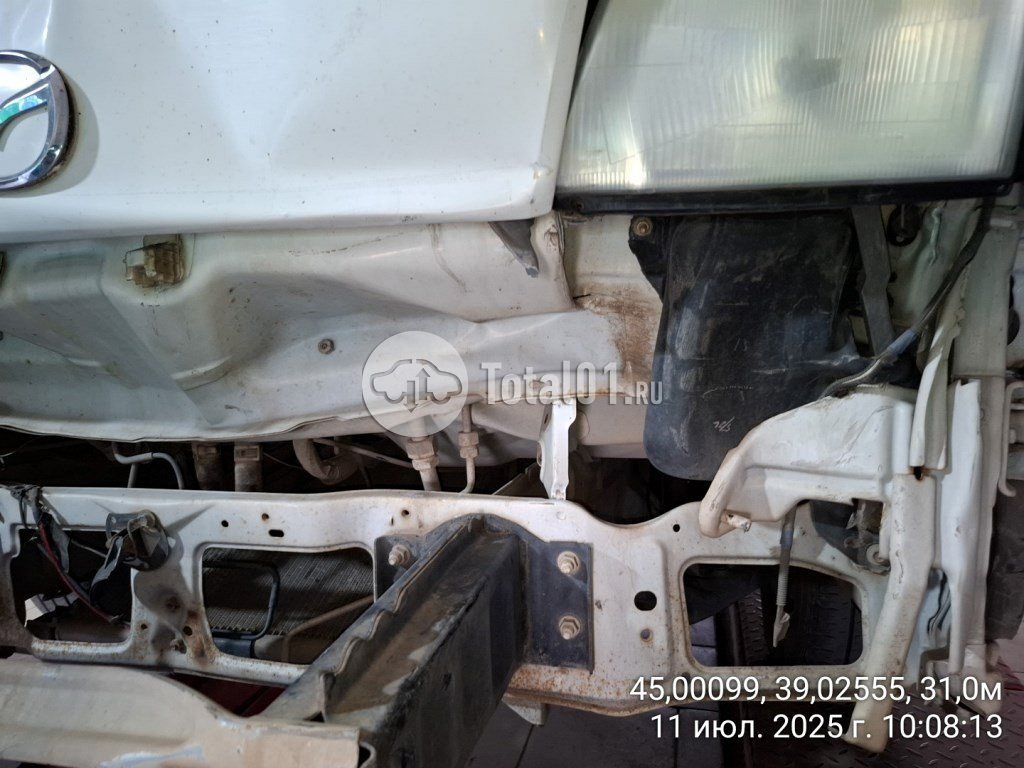 Фото Mazda Bongo 50