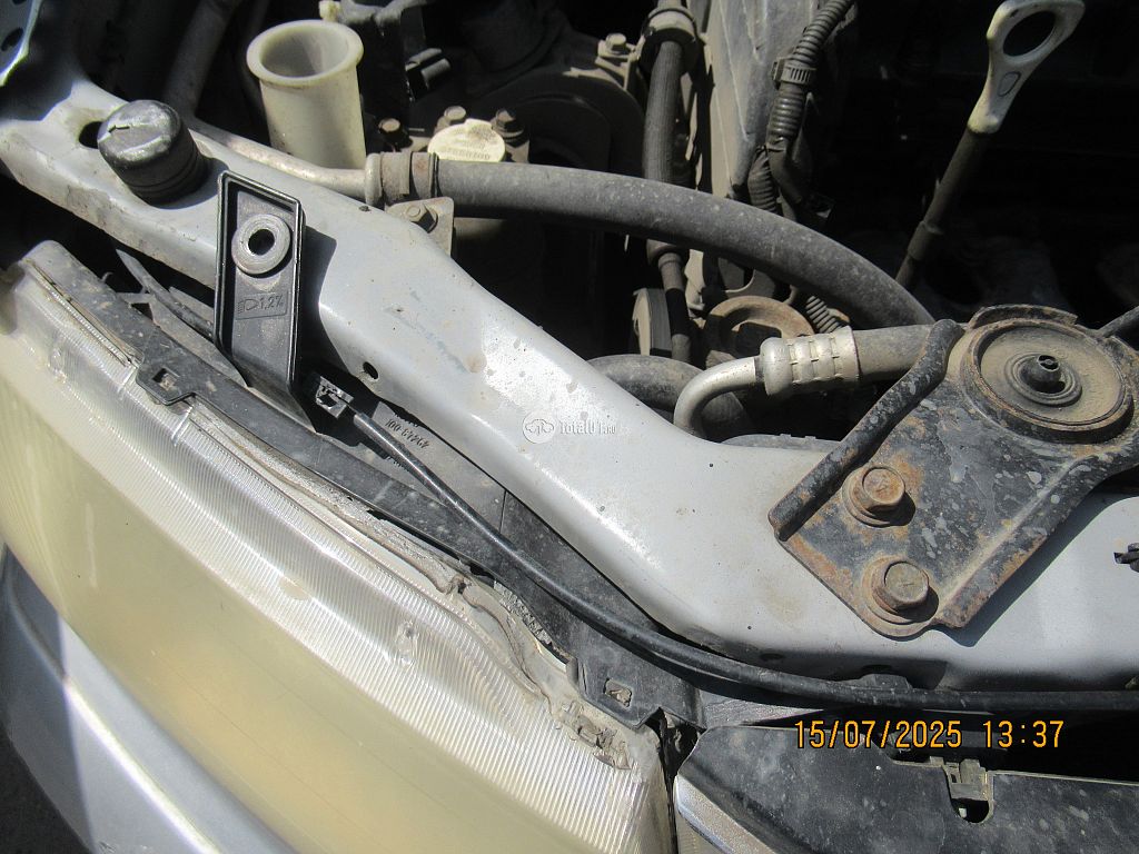 Фото Mitsubishi Chariot Grandis 96