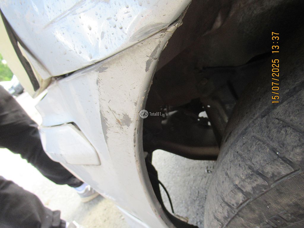 Фото Mitsubishi Chariot Grandis 108