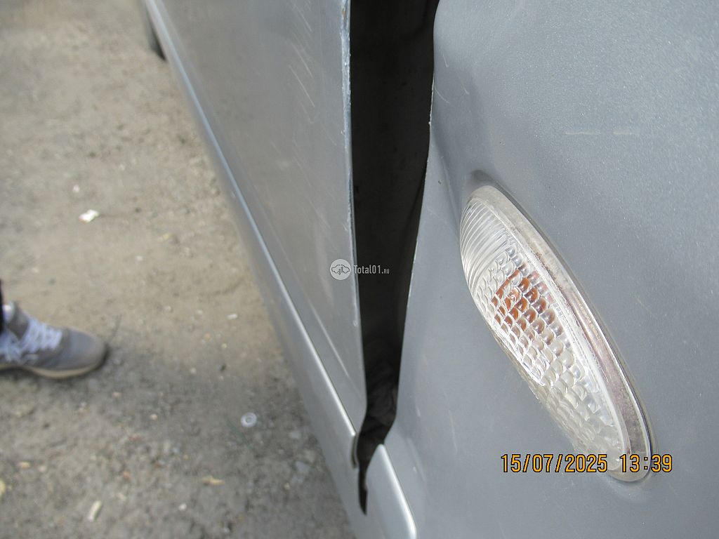 Фото Mitsubishi Chariot Grandis 120