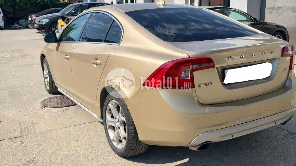 Фото Volvo S60 6