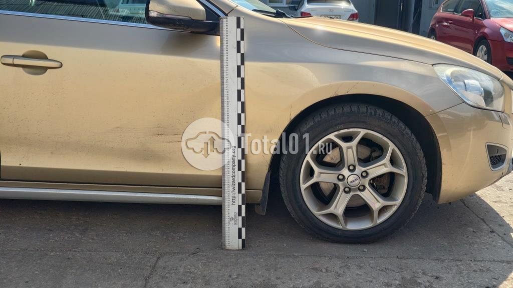 Фото Volvo S60 10