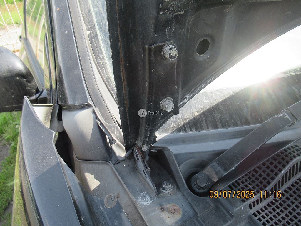 Фото Mitsubishi Airtrek 44