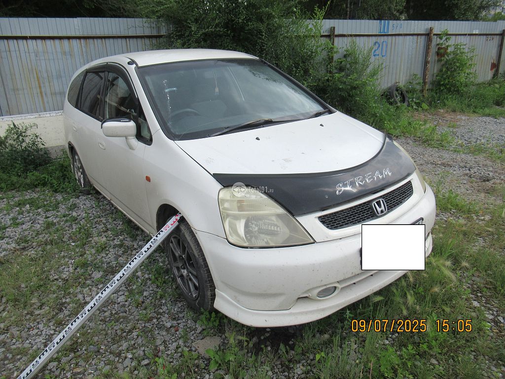 Фото Honda Stream 2