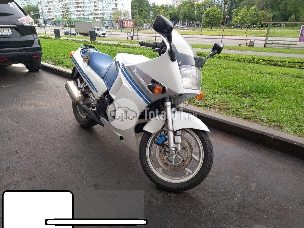 Фото Kawasaki gpx400 8