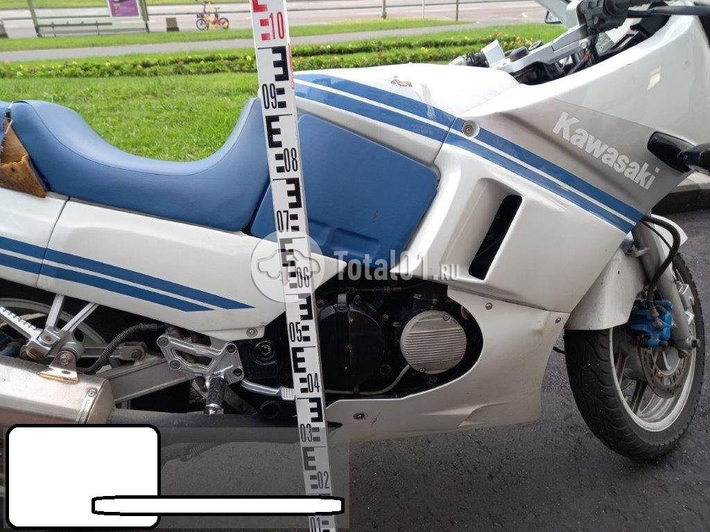 Фото Kawasaki gpx400 16