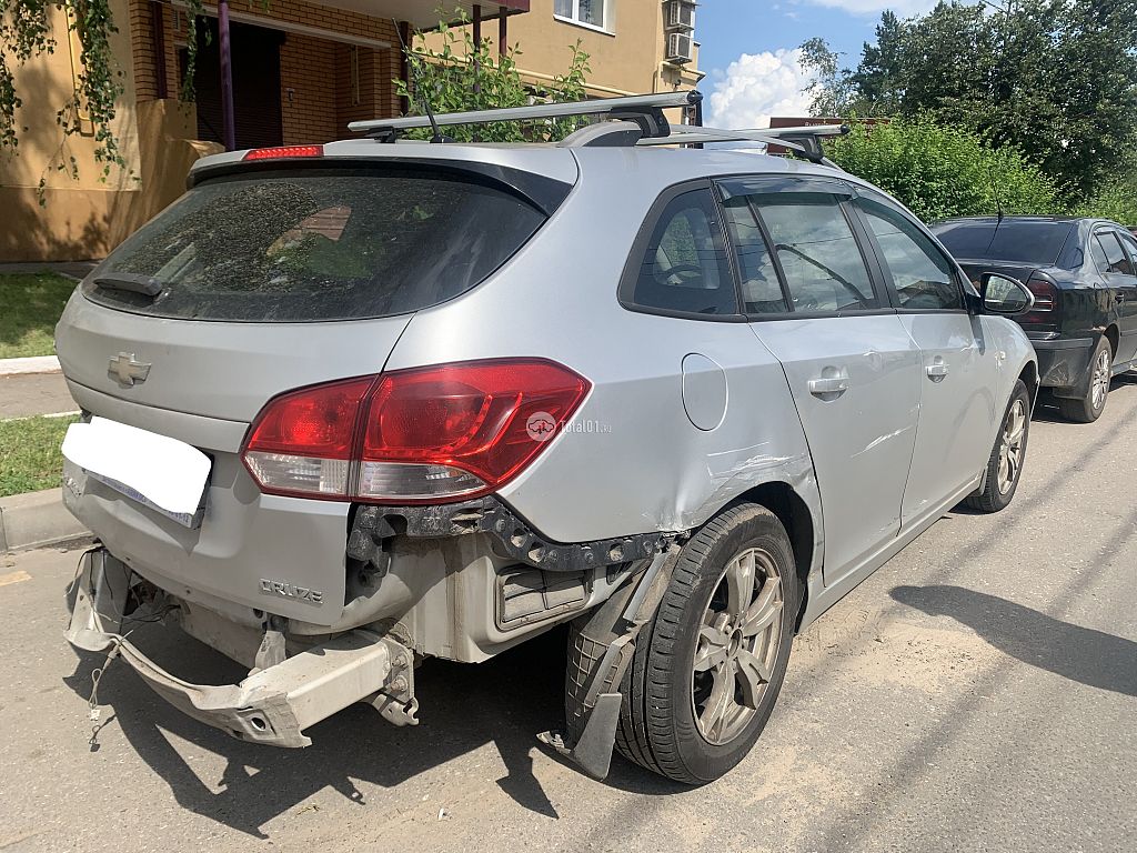 Фото Chevrolet Cruze 4