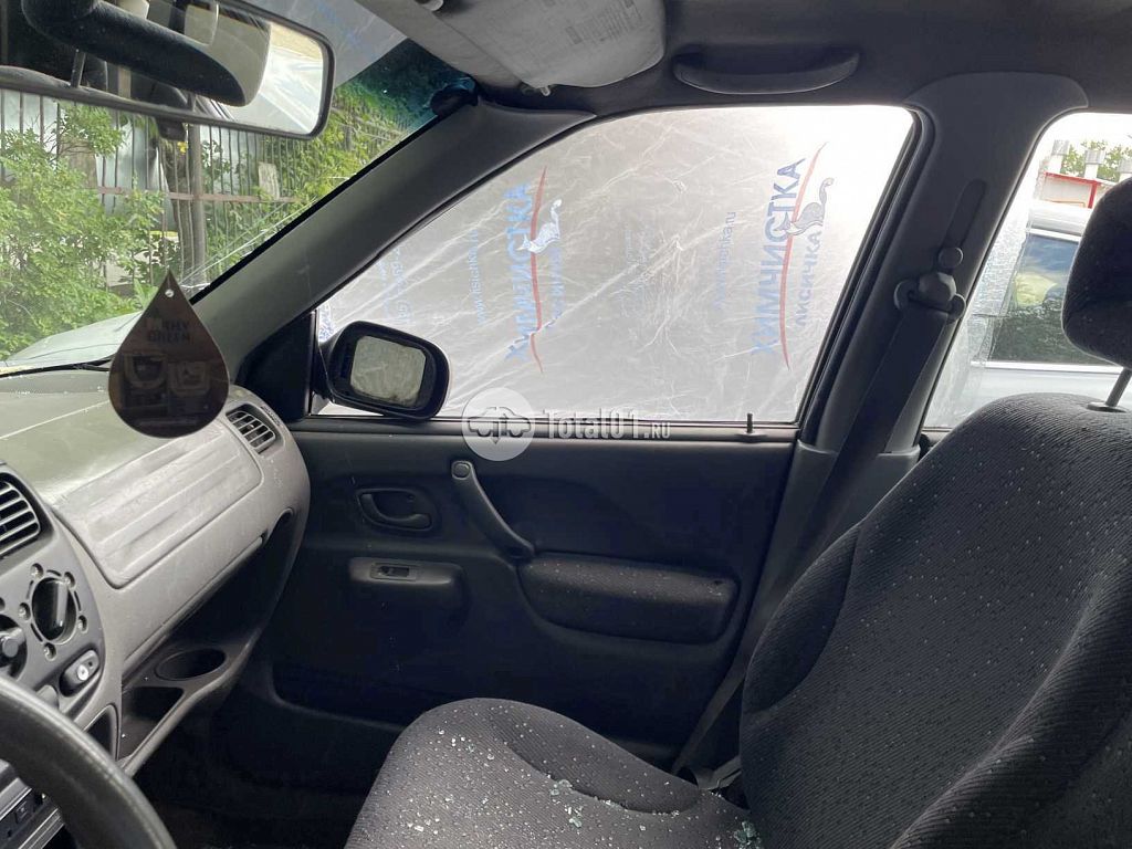 Фото Suzuki Ignis 38