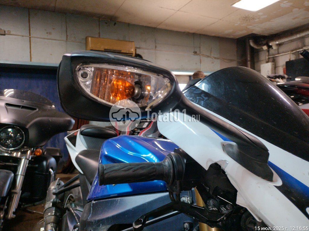 Фото Suzuki GSX-R600 22