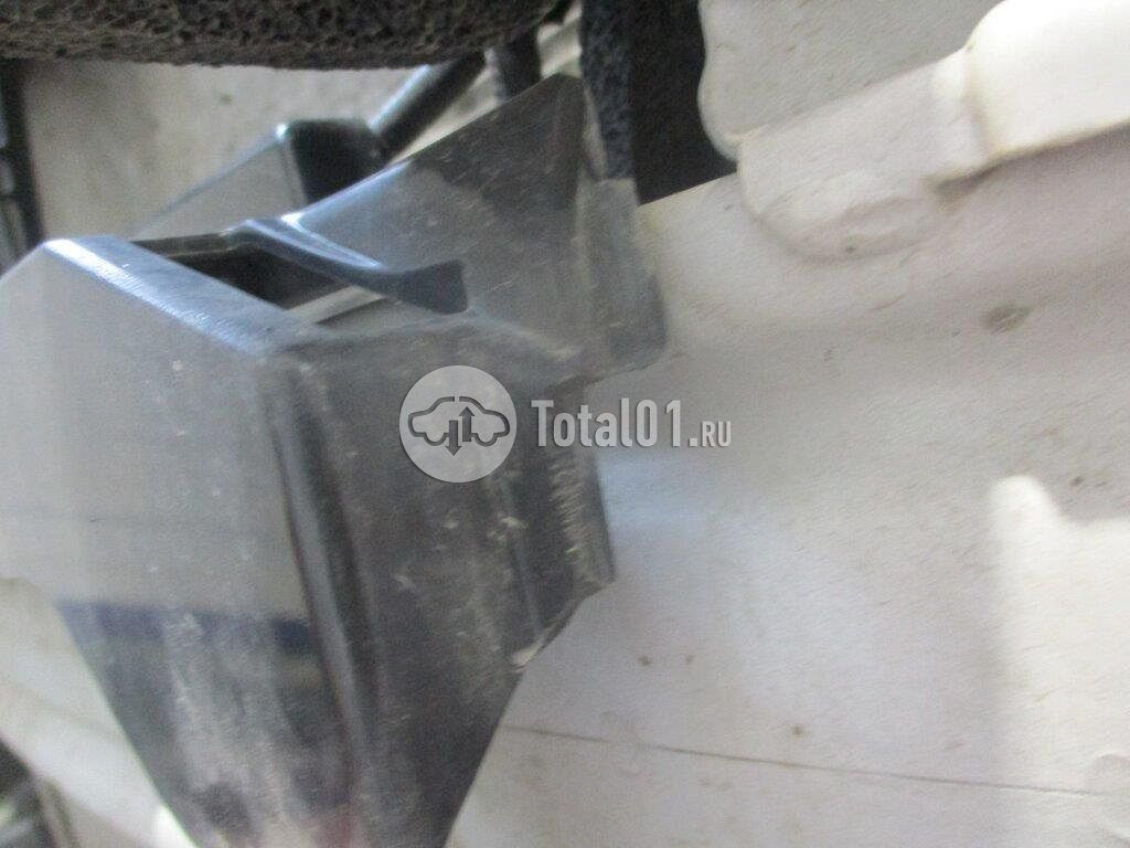 Фото Geely Coolray 12