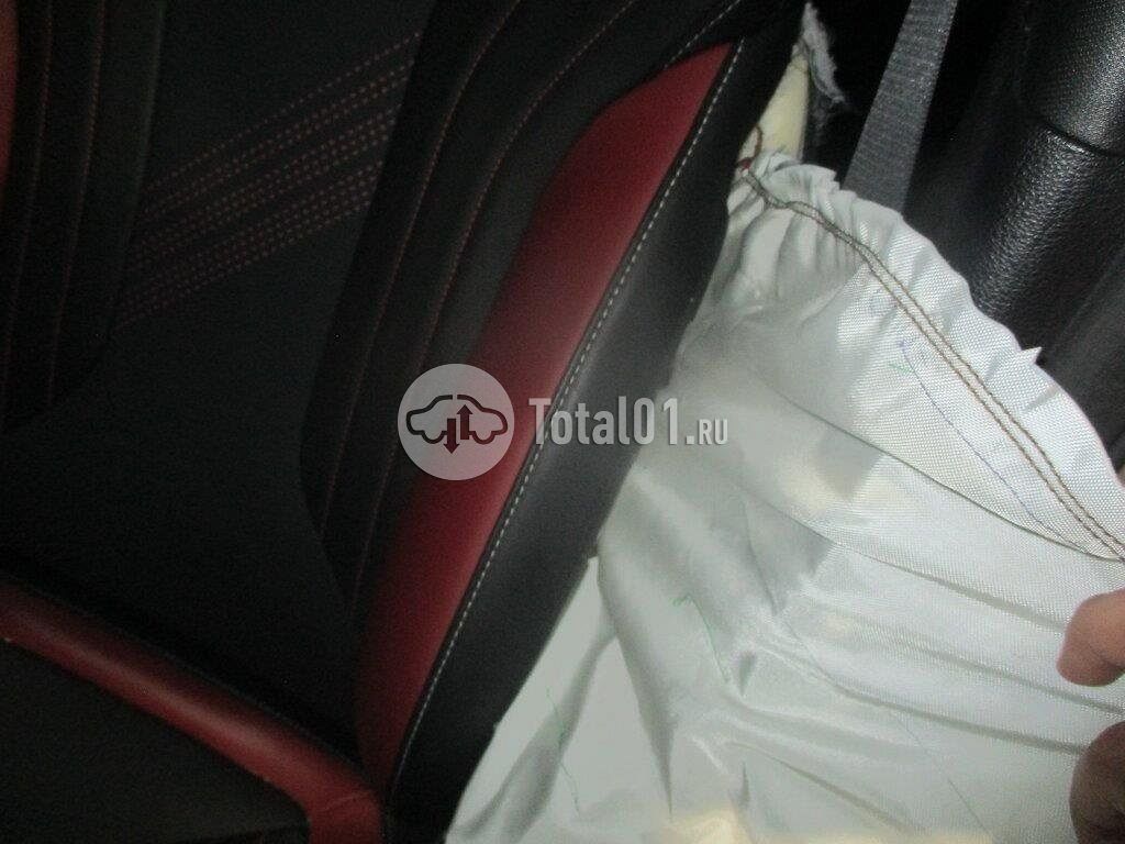 Фото Geely Coolray 30
