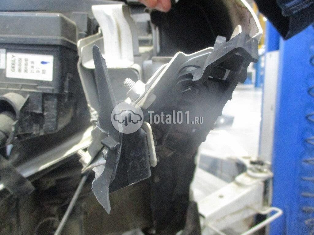Фото Geely Coolray 78