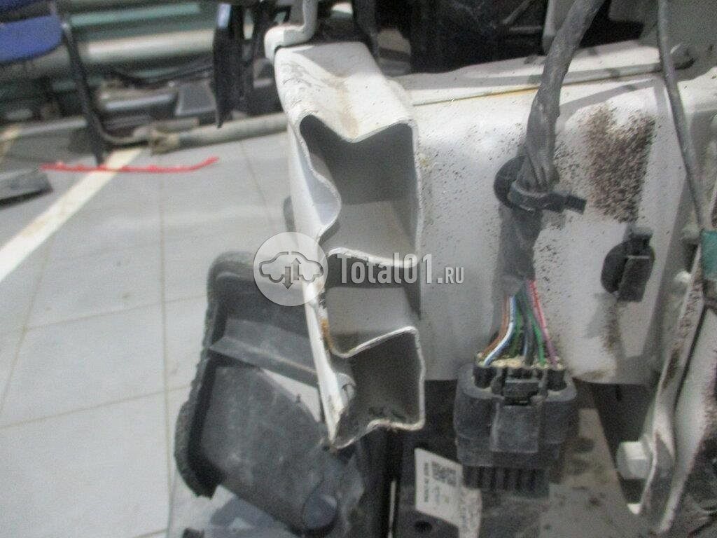 Фото Geely Coolray 98