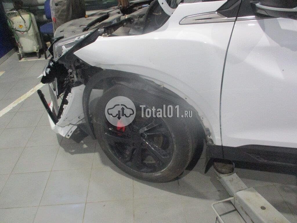 Фото Geely Coolray 338