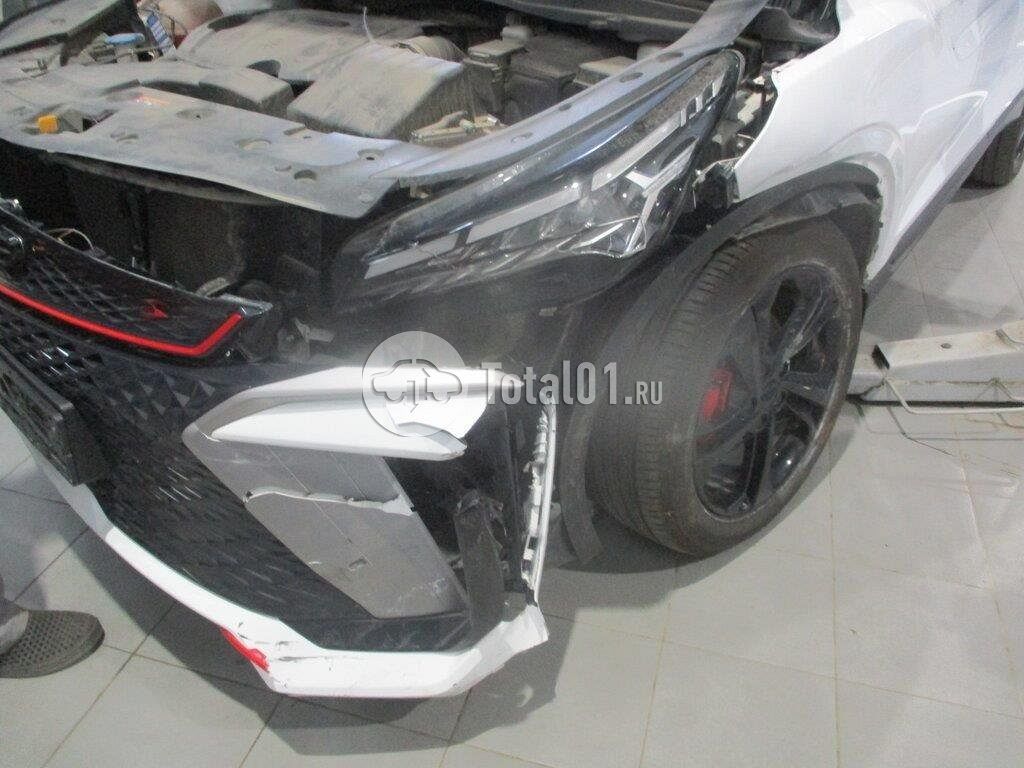 Фото Geely Coolray 360