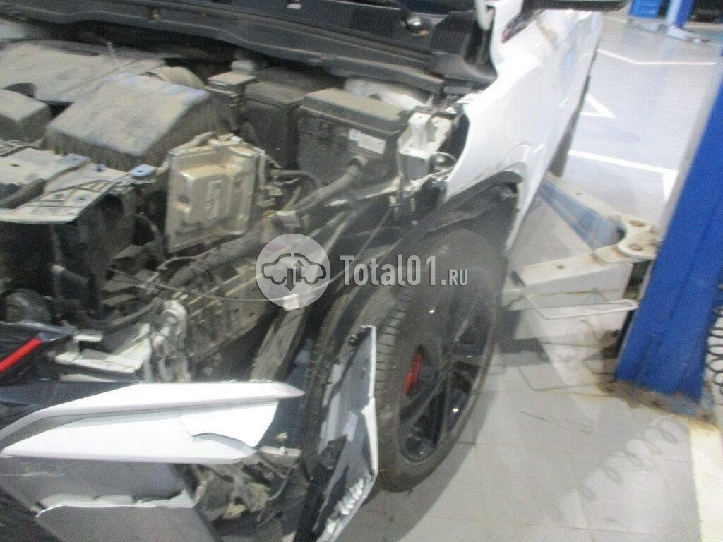 Фото Geely Coolray 446