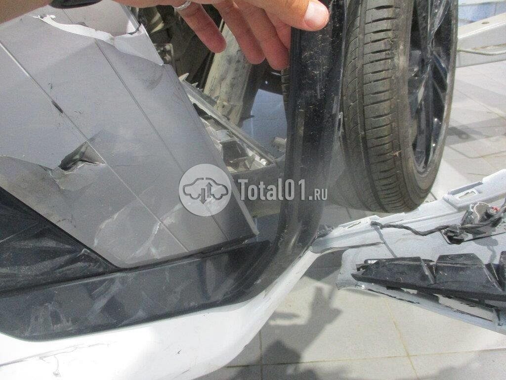 Фото Geely Coolray 488