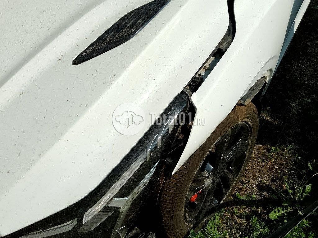 Фото Geely Coolray 706