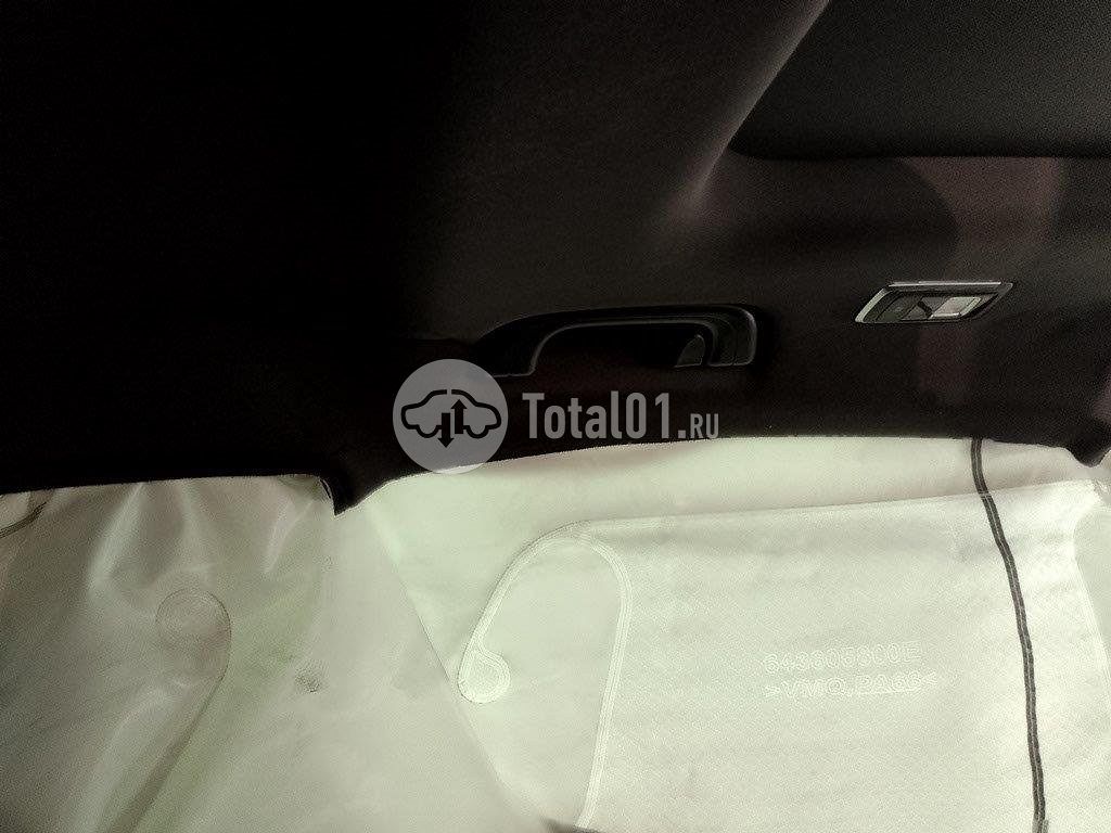 Фото Geely Coolray 810