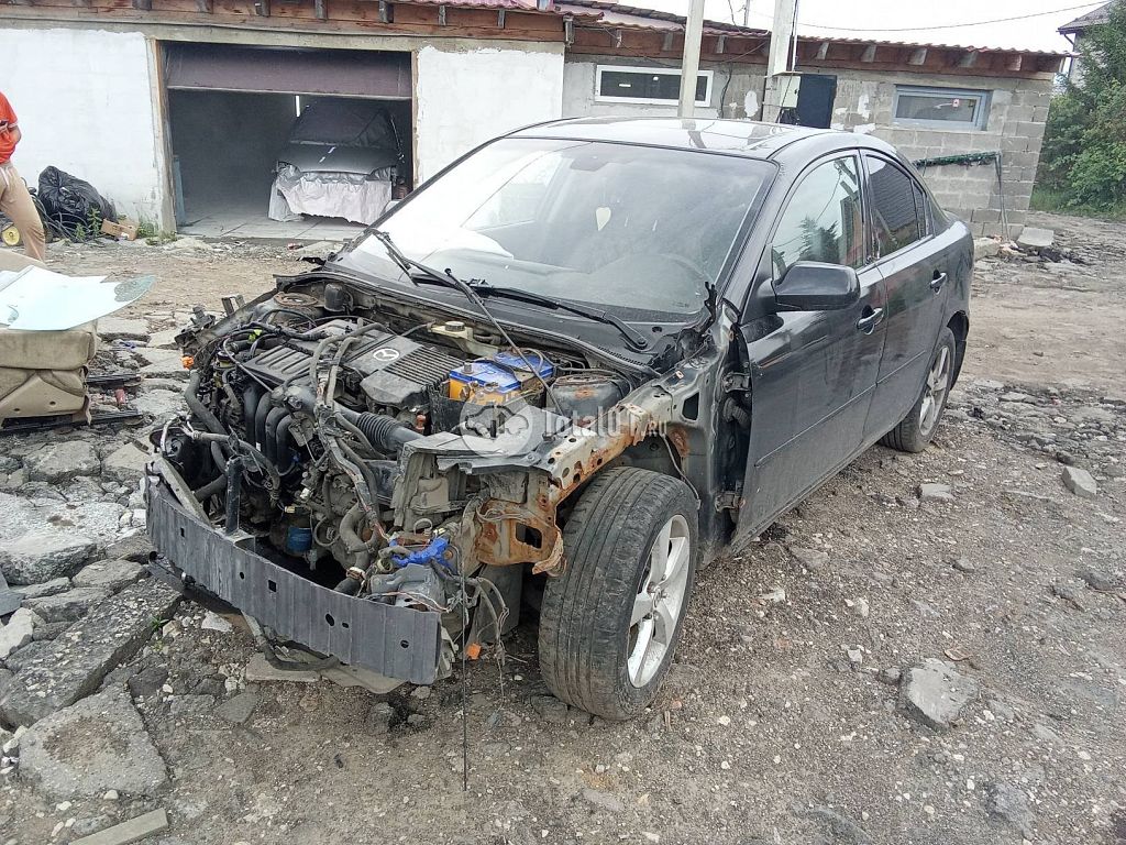 Фото Mazda 3 22