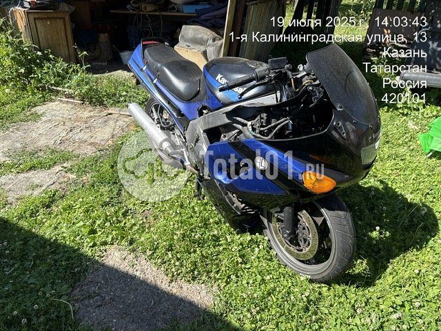 Фото Kawasaki ZZR400-1 4