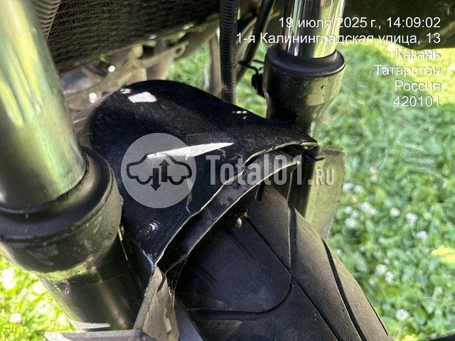 Фото Kawasaki ZZR400-1 58