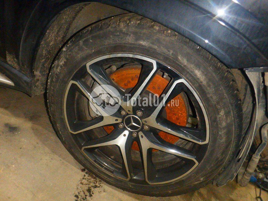 Фото Mercedes-Benz GLE-класс AMG 132