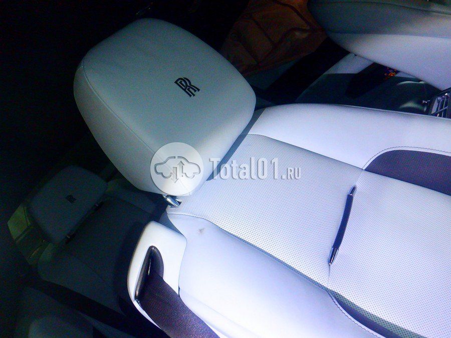Фото Rolls-Royce Wraith 28