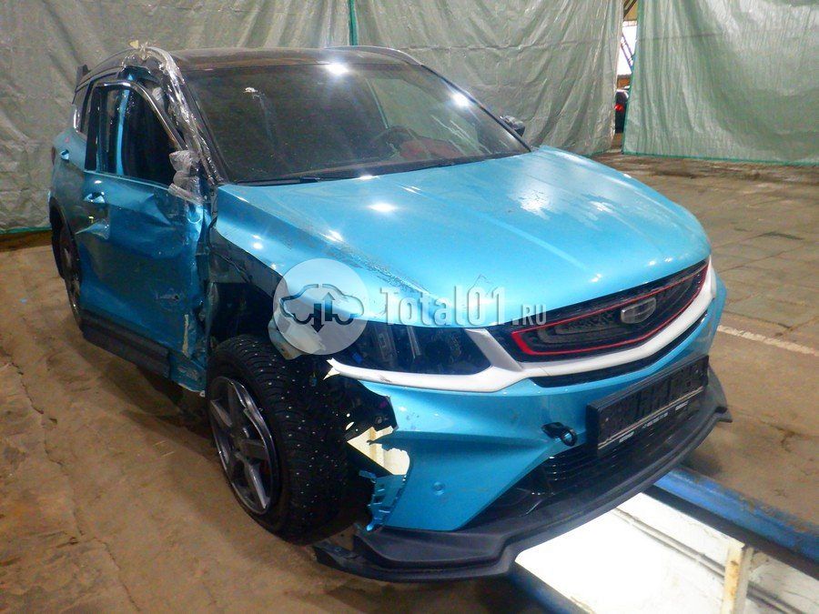 Фото Geely Coolray 6