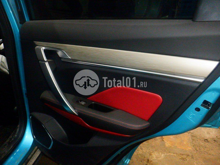 Фото Geely Coolray 44
