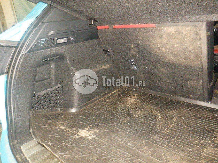 Фото Geely Coolray 58