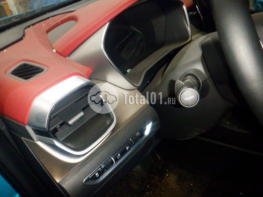 Фото Geely Coolray 88
