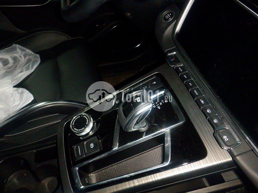 Фото Geely Atlas Pro 36