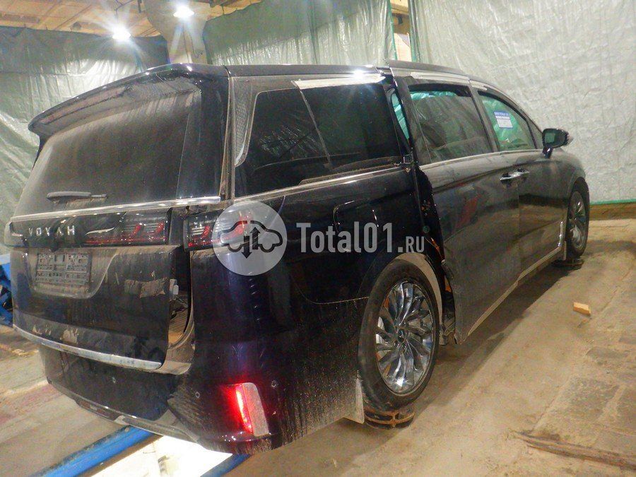 Фото Voyah DREAM EVR 2