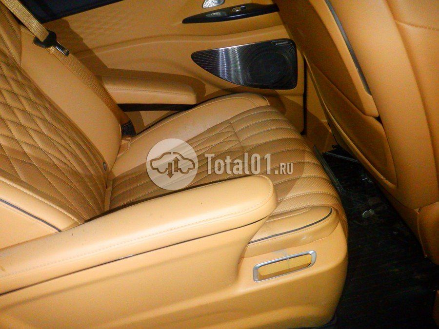 Фото Voyah DREAM EVR 70