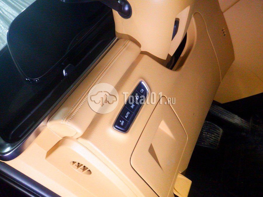 Фото Voyah DREAM EVR 150