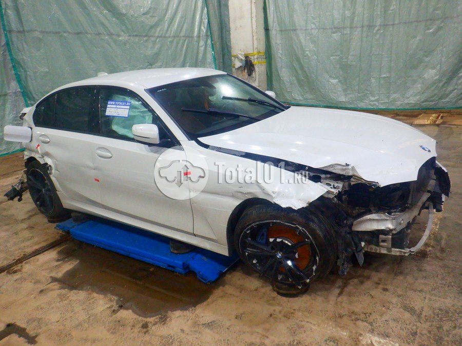 Фото BMW 3 серия 6