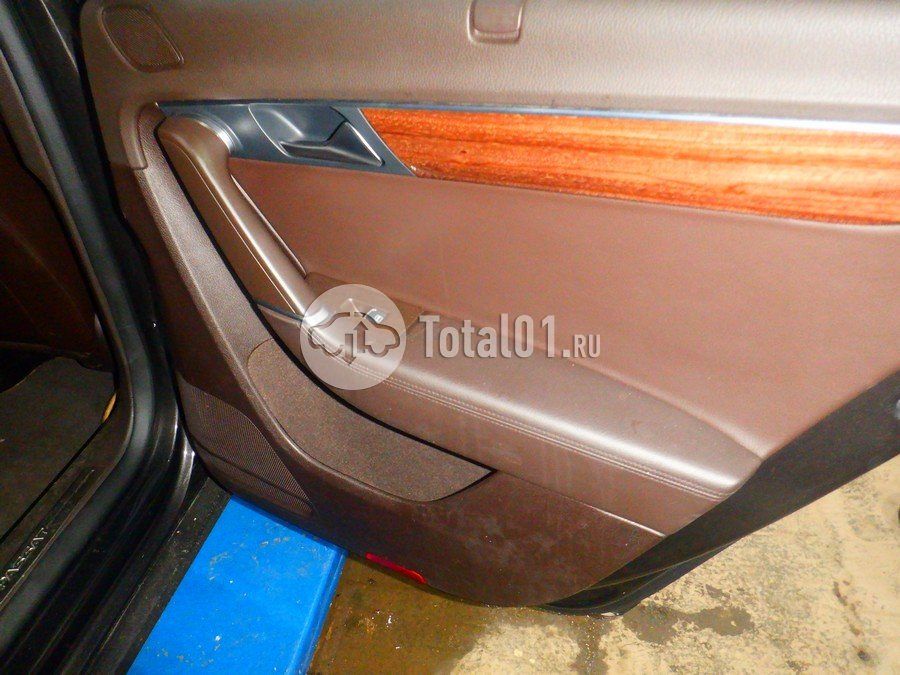 Фото Volkswagen Passat 24