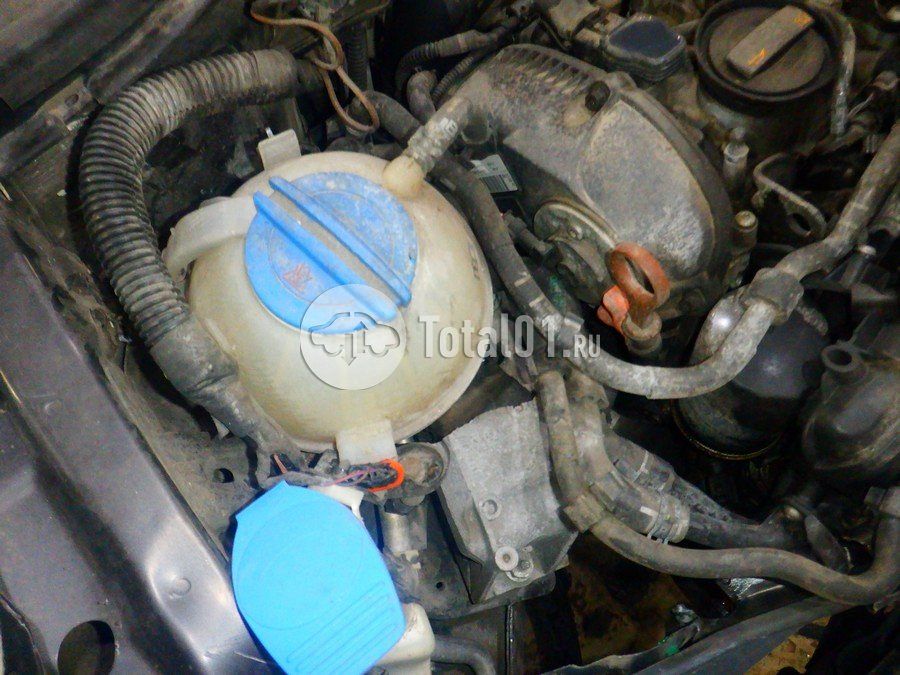 Фото Volkswagen Passat 122