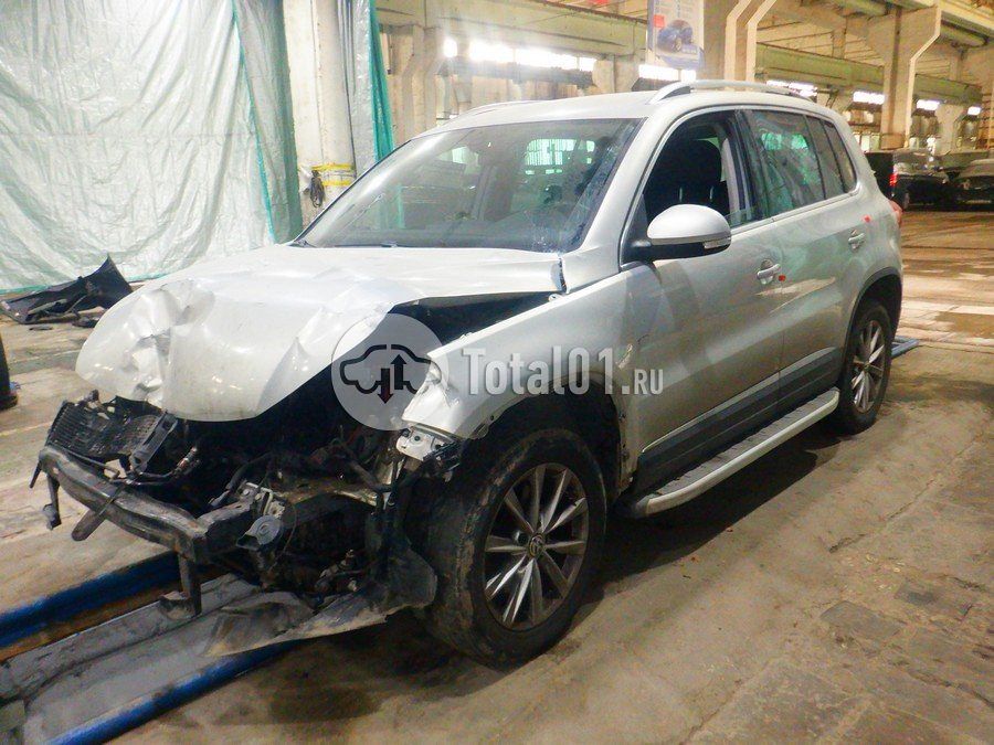 Фото Volkswagen Tiguan 10