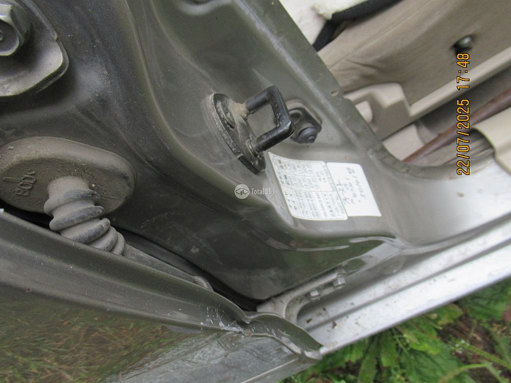 Фото Mitsubishi Lancer Cedia 100
