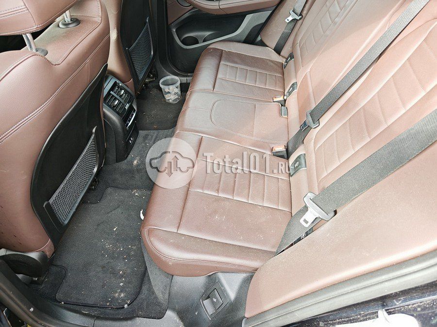 Фото BMW X3 128
