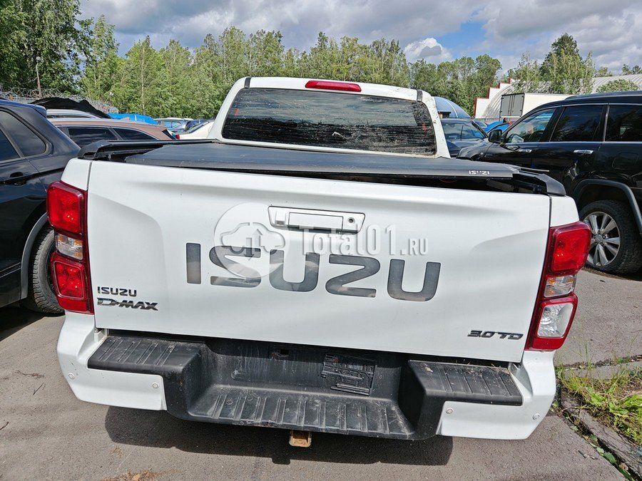 Фото Isuzu D-Max 26