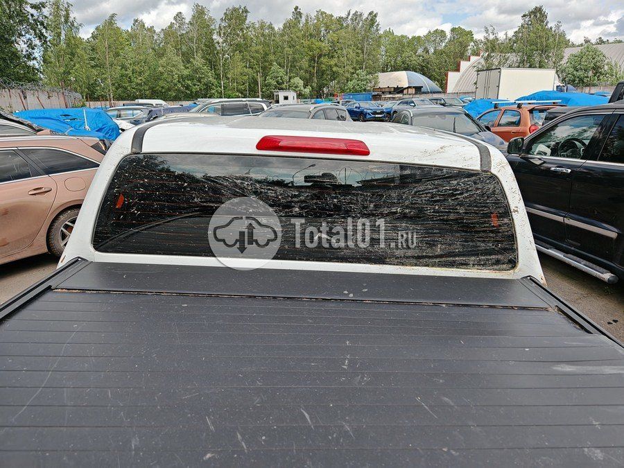 Фото Isuzu D-Max 74