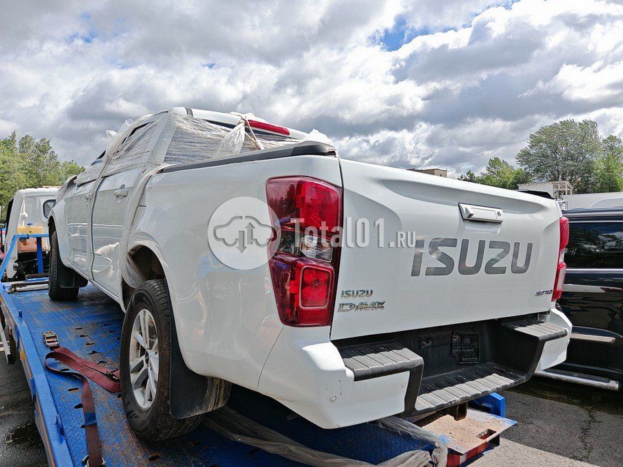 Фото Isuzu D-Max 124