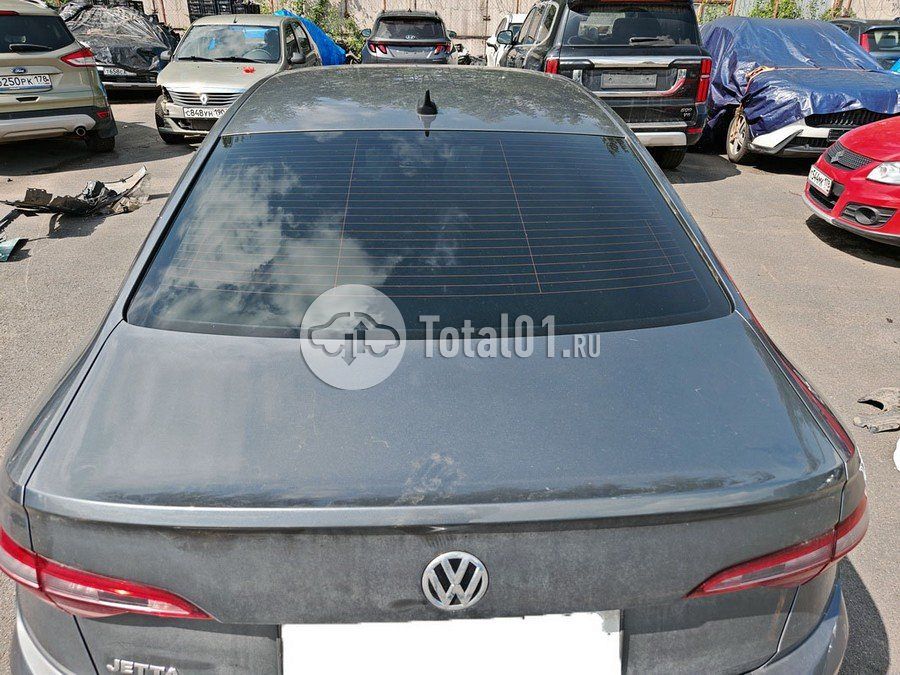 Фото Volkswagen Jetta 24